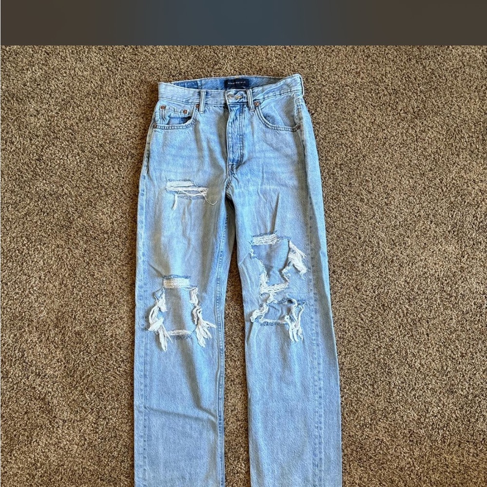Aeropostale Light Blue Distressed 90’s baggy jeans
